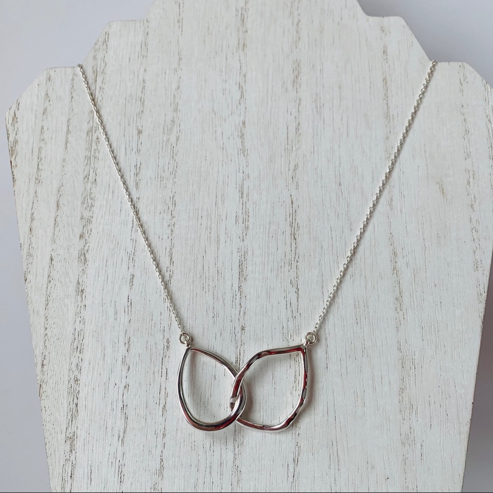 Silver Tone Geometric Interlocking Circle Necklace - image 2